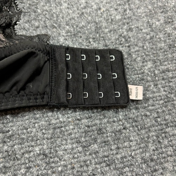 Victoria’s Secret women’s Black Dream Angels Lined Demi size: 34DDD - Picture 5 of 7